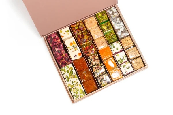 WG MALBAN NOUGHA MAGNET GIFT BOX MED