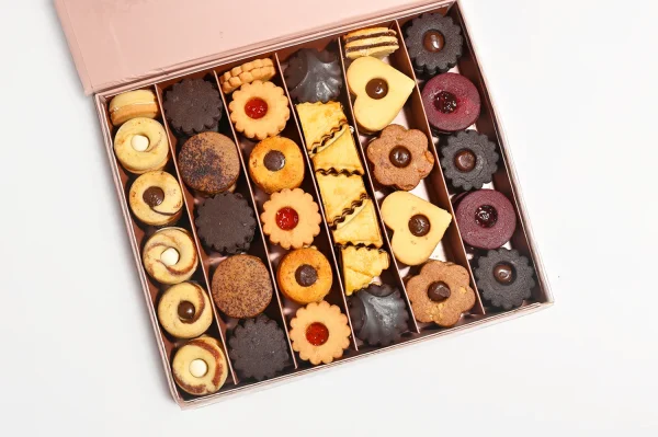 WG PETIT FOUR MAGNET GIFT BOX MED