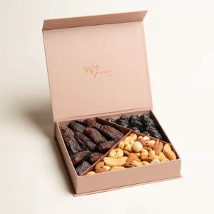 WG MAJDOUL AND AJWA DATES, DRIED FRUIT AND NUTS MAGNET GIFT BOX MED