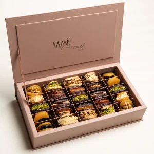 WG MAJDOUL DATES AND DRIED FRUIT GIFT BOX LG